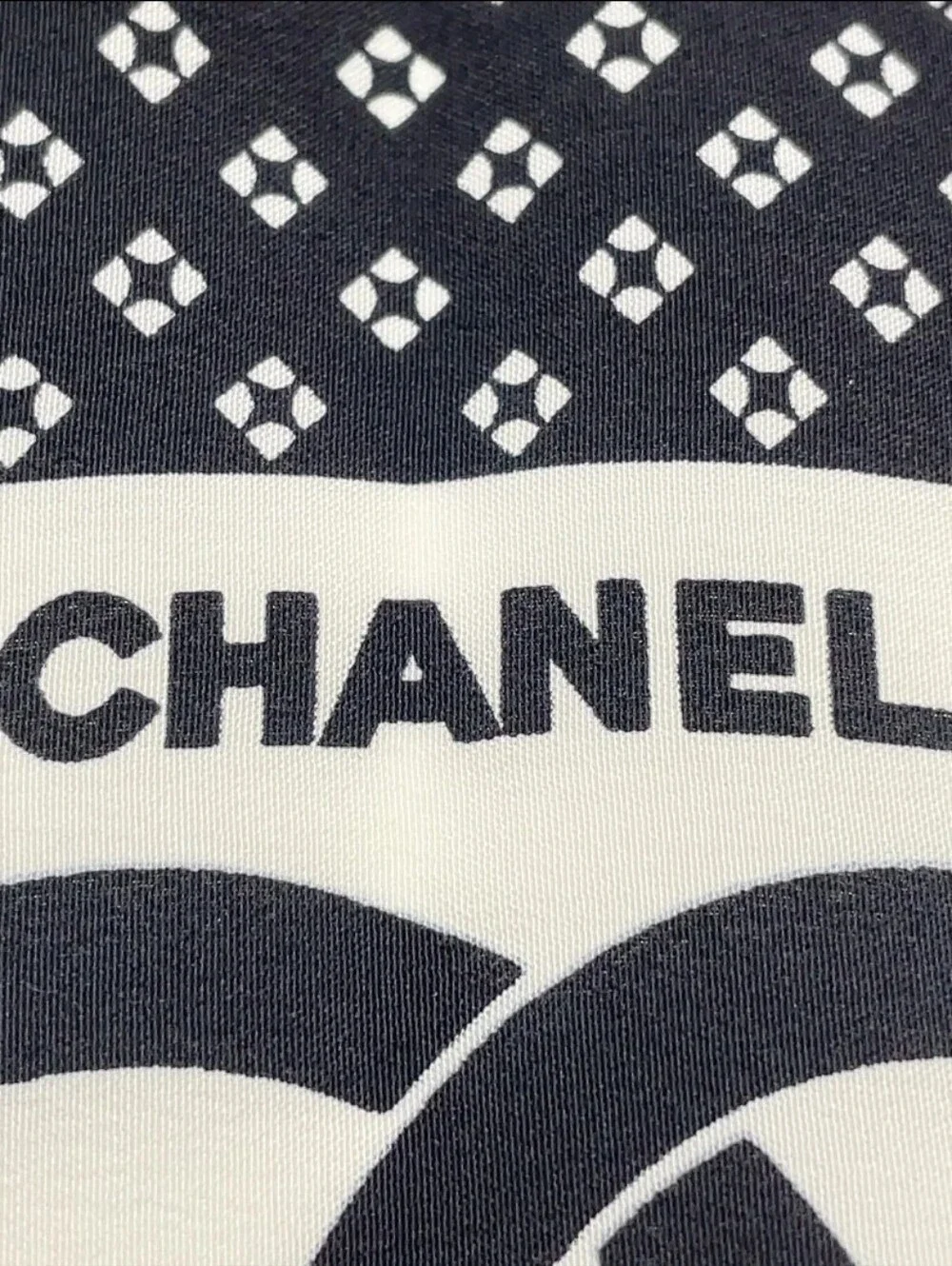 CHANEL Black & White Interlocking CC Silk Scarf